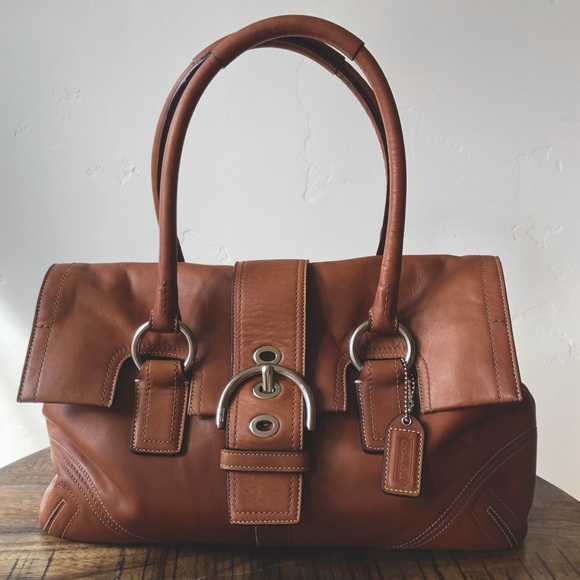 Leather Coach Handbag 💯 Authentic - Picture 1 of 13
